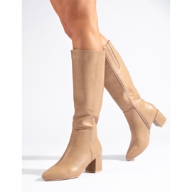 Bottes à talons beiges par Daszyński 2