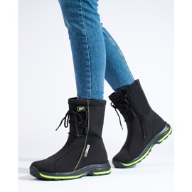 Chaussures de trekking femme avec un manteau en peau de mouton DK le noir 1 Chaussures de trekking femme avec un manteau en peau de mouton DK le noir 1