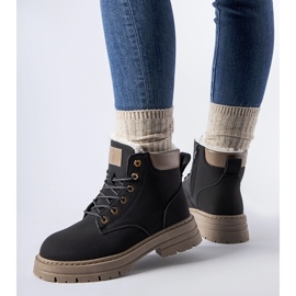 Bottes Mcwhorter isolées noires 1