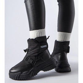 Bottes de neige isolées Mernicco noires avec Velcro 1