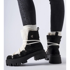 Bottes de travail noires avec languette décorative de Pérouse 1