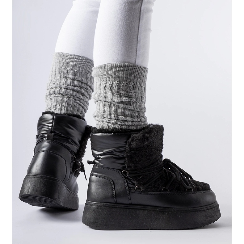 Bottes de neige noires sur une immense plateforme Elvio le noir 1