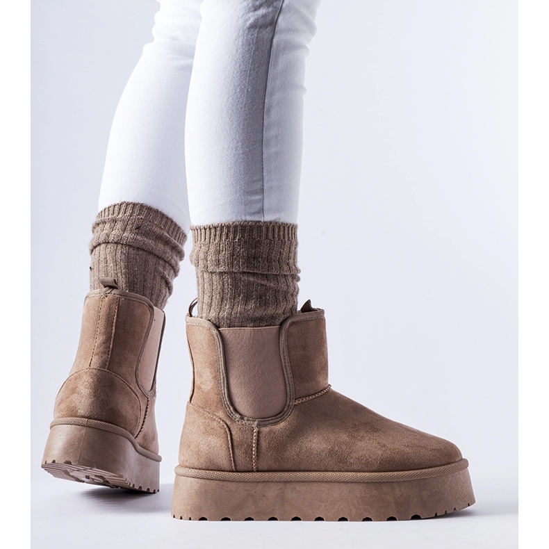 Bottines de neige marron avec bandes élastiques sur les côtés par Bertino brun 1