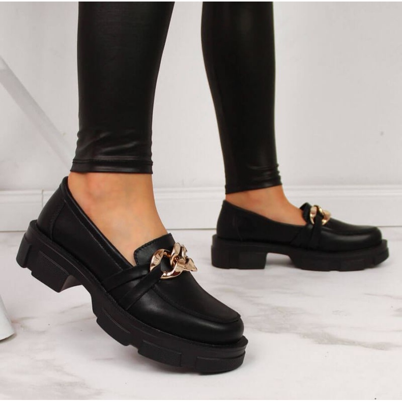 Chaussures en cuir avec chaîne Filippo W PAW252, noir le noir 2