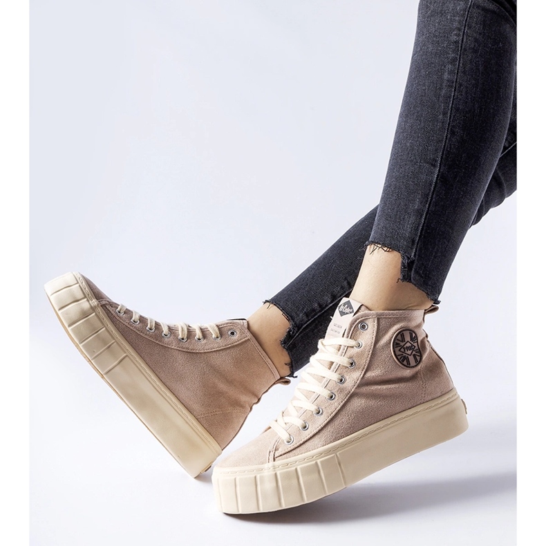 Baskets beiges Lee Cooper LCJ-22-31-1434L 1