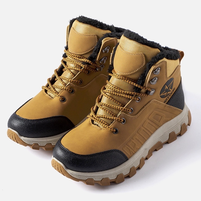 Chaussures de trekking isolées marron pour hommes par Nurra brun 1