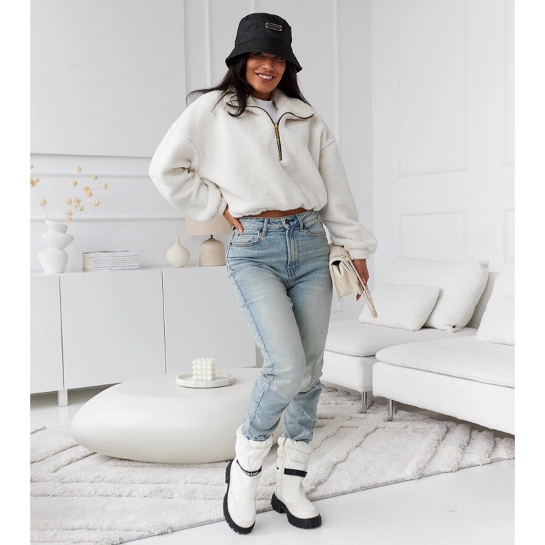 Bottes de neige isolées beiges pour femmes par Pulliam 2