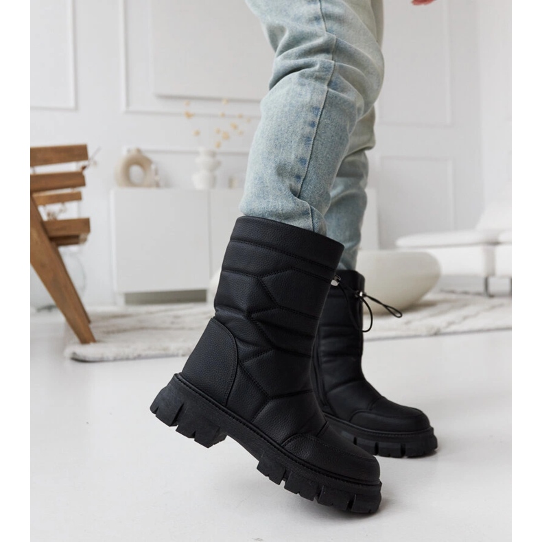 Bottes isolées noires en éco-cuir H602 le noir 2