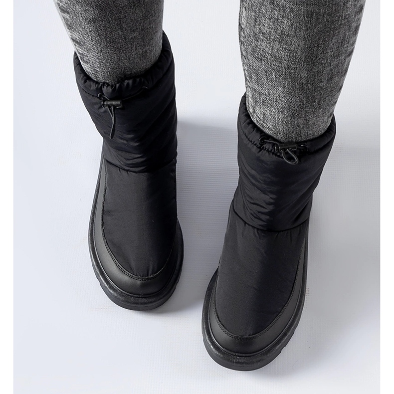 Bottes de neige isolées noires Whitetail 1