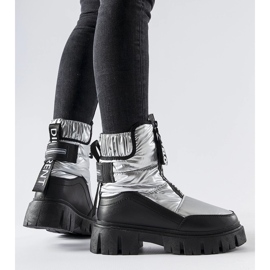 Bottes de neige isolées argentées et noires Moorhead 1