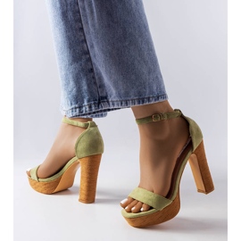Inna Sandales vertes à talons Selsa 2