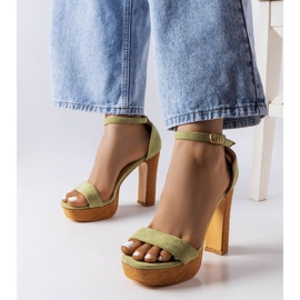 Inna Sandales vertes à talons Selsa 1