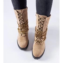 Bottines isolées beiges avec chaîne Carroll 2
