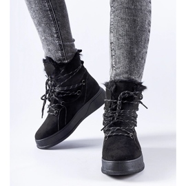 Bottes de neige noires sur la plateforme Rancourt le noir 1