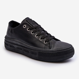 Baskets basses isolées pour femmes noires Big Star MM274031 le noir 2