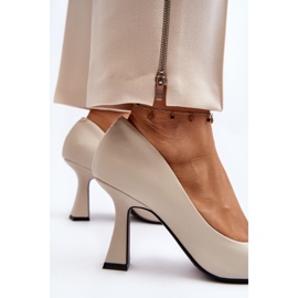 Talons hauts classiques à bout pointu beige clair Delimena 5