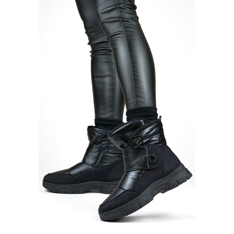 Bottes de neige noires avec Velcro, bottes isolées pour l'hiver 1