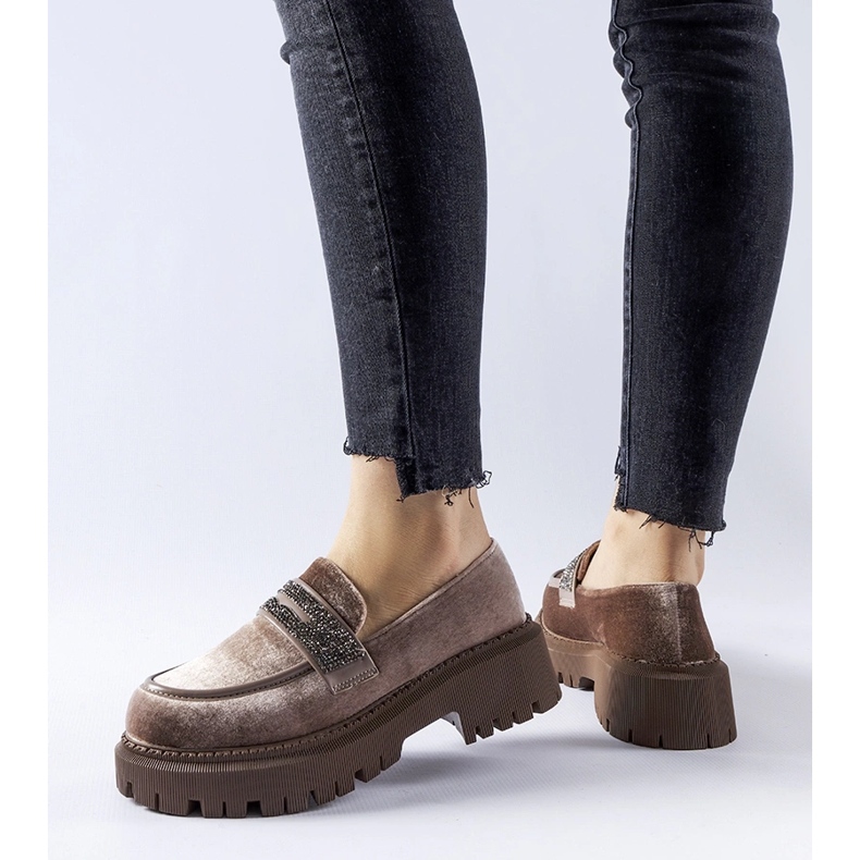 Mocassins marron ornés de strass Longuelo beige 1