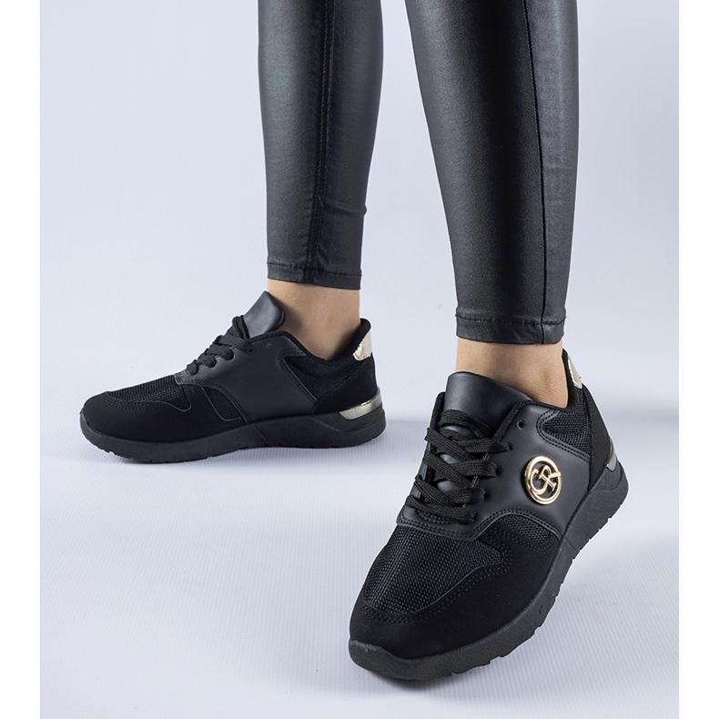 Baskets de sport Almenno noires le noir 1 Baskets de sport Almenno noires le noir 1