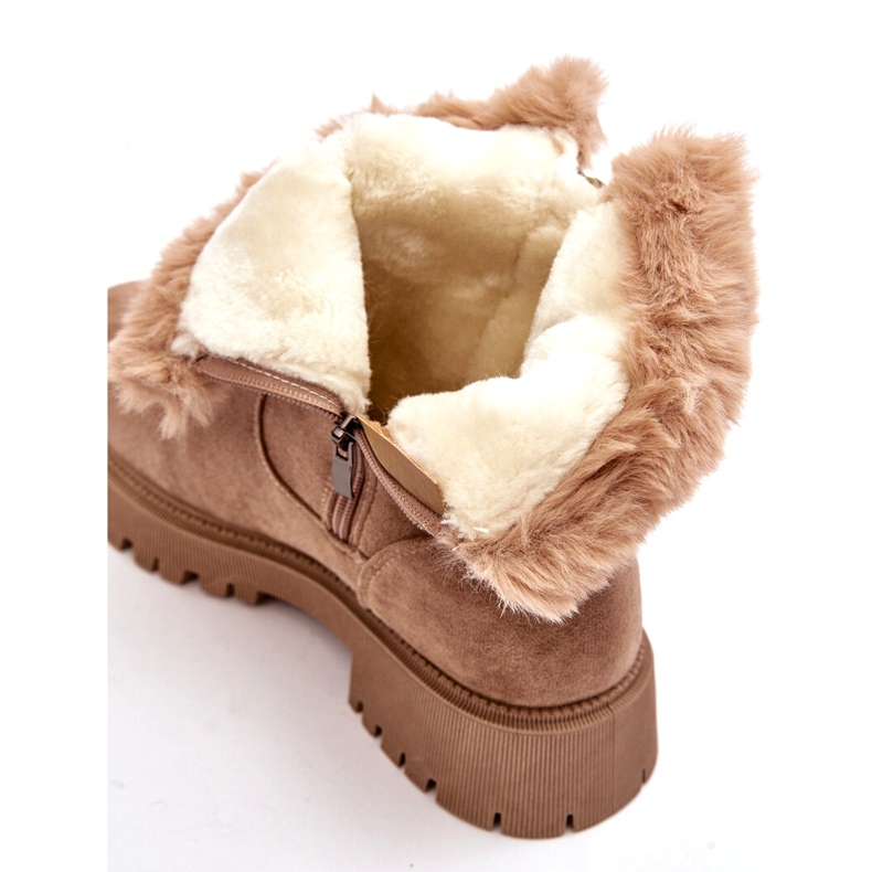 NEWS Bottes de daim des femmes avec de la fourrure beige 1