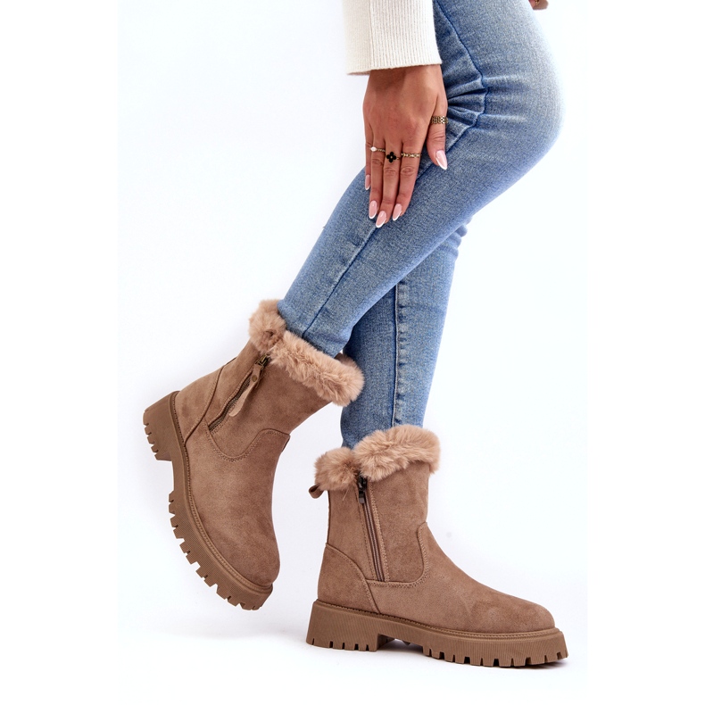 NEWS Bottes de daim des femmes avec de la fourrure beige 2
