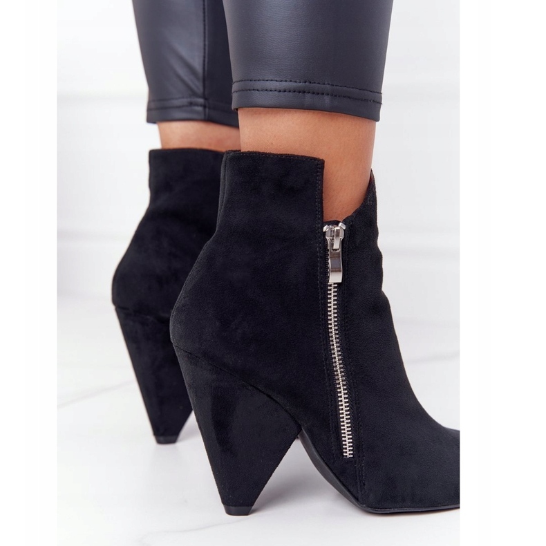 Bottines Asymétriques à Talons Hauts Lu Boo Noir 4