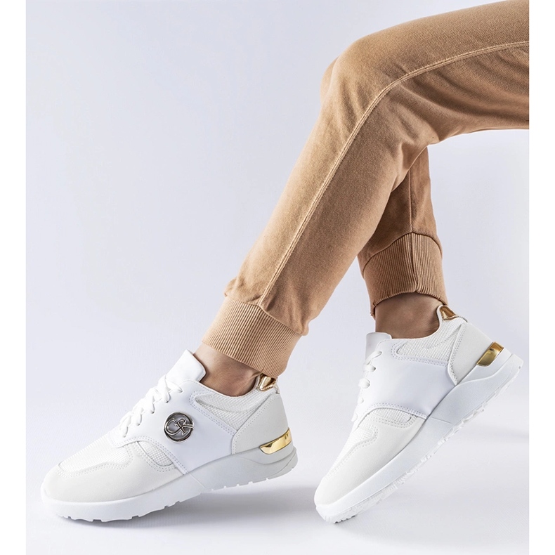 Baskets de sport Almenno blanches 1 Baskets de sport Almenno blanches 1