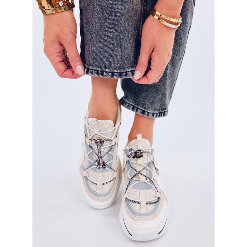 Baskets Amica Abricot beige 1