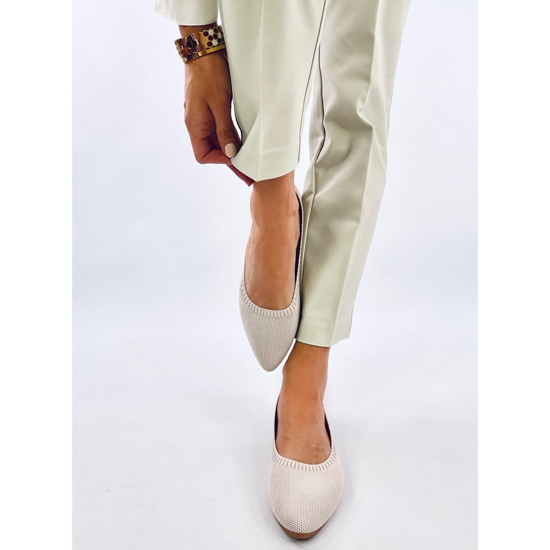 Kreiss Ballerines ajourées beiges 1