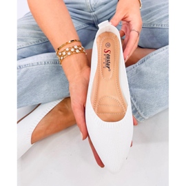 Kreiss Ballerines ajourées blanches 3