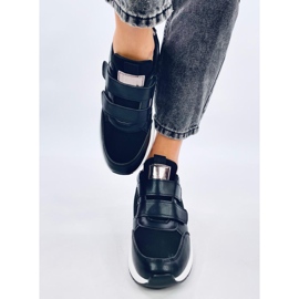 Moulton Baskets compensées noires à scratch 1