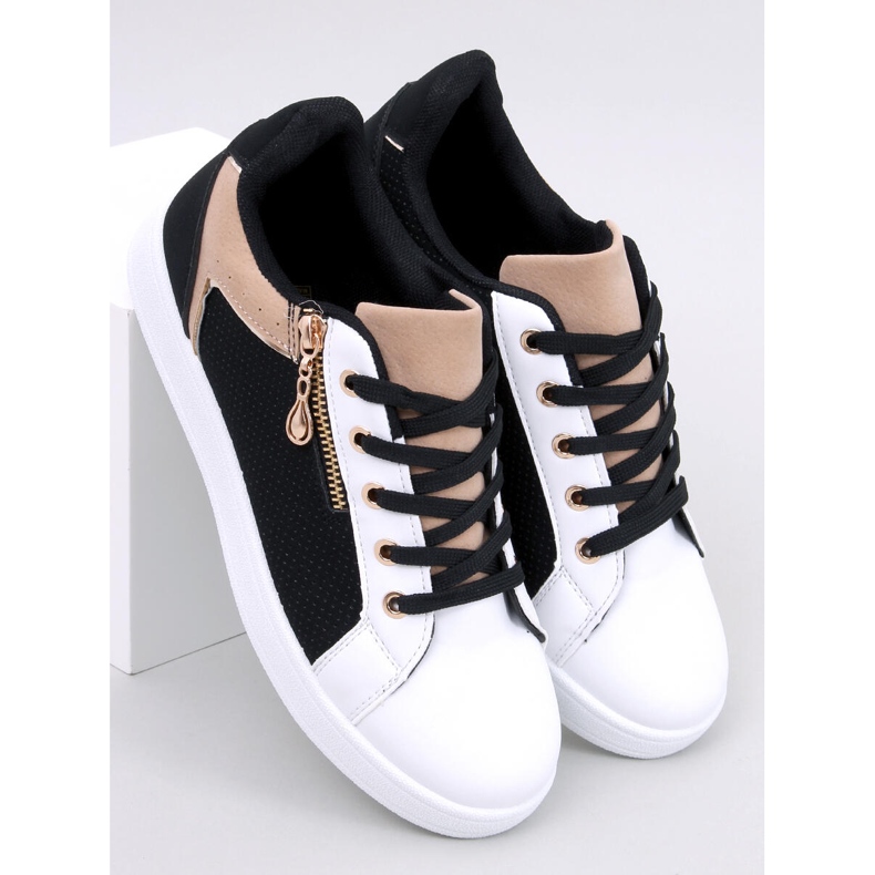 Ussue Baskets femme noires 1