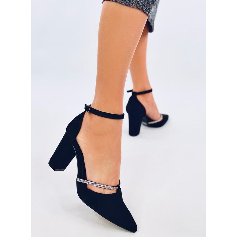 Escarpins à talons hauts Ingrid Black avec strass noir 2