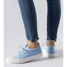 Baskets femme bleues par Medina 1 Baskets femme bleues par Medina 1