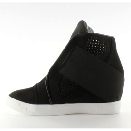 Baskets à larges élastiques noirs le noir 1