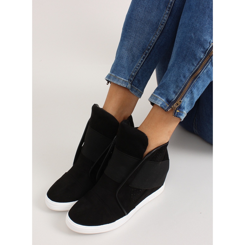 Baskets à larges élastiques noirs 2