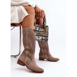 Zazoo 3305/P Bottes Cappucino ajourées mi-mollet en daim beige 9