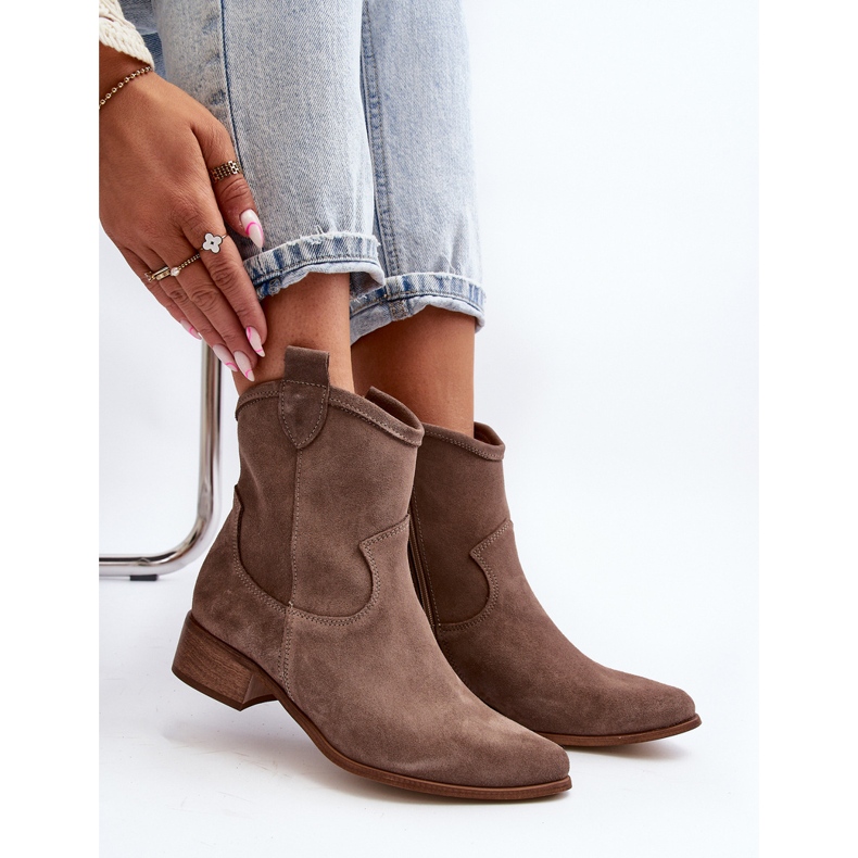 Zazoo 3329 Bottines Cowboy En Daim À Talons Bas Beige Foncé 1