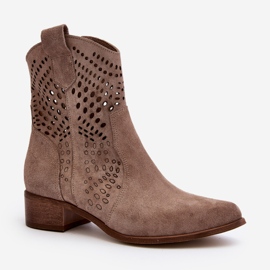 Zazoo 3305 Bottines cowboy ajourées à talon bas pour femme en daim Cappucino beige 3