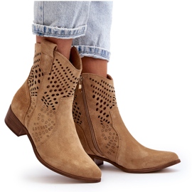 Zazoo 3305/2 Bottines Cowboy Ajourées à Talon Bas Femme Daim Beige 10