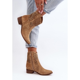 Zazoo 3305/2 Bottines Cowboy Ajourées à Talon Bas Femme Daim Beige 4