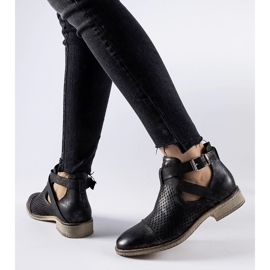 Bottines Kooter hautes et ajourées noires le noir 1