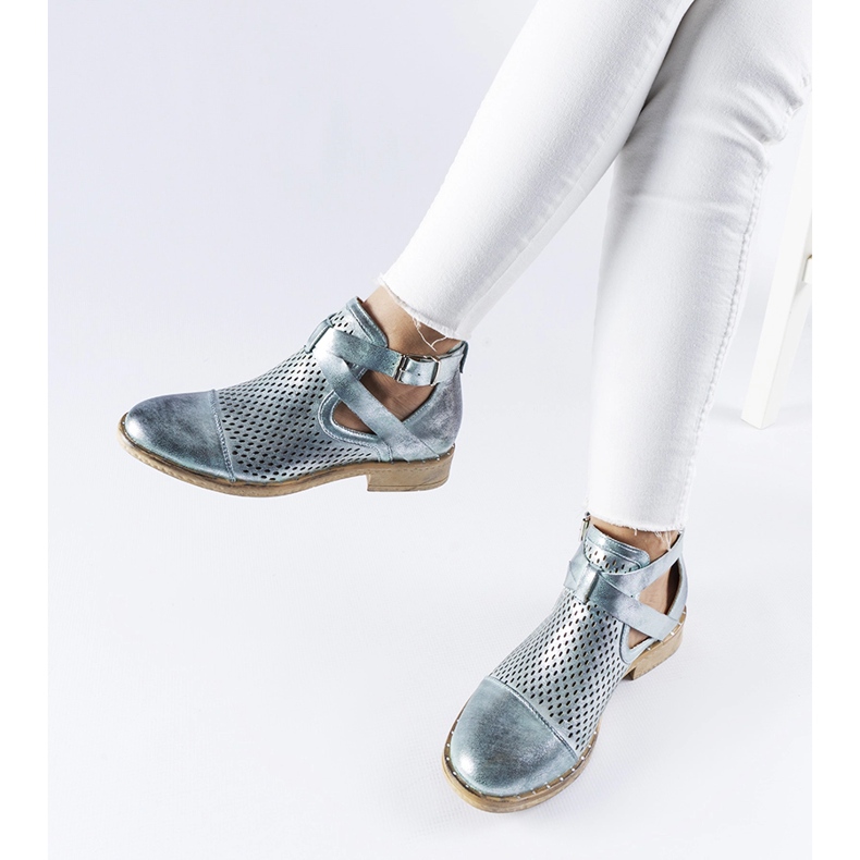 Bottines hautes ajourées vertes par Kooter 1