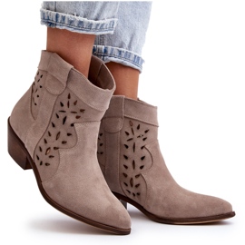 Bottes à talons bas ajourées en daim Zazoo 2870, beige 9