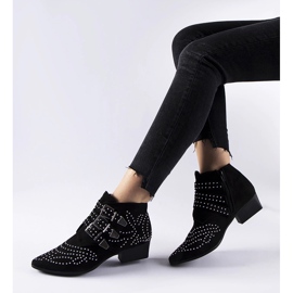 Bottines à talons bas décoratives noires Forever le noir 1