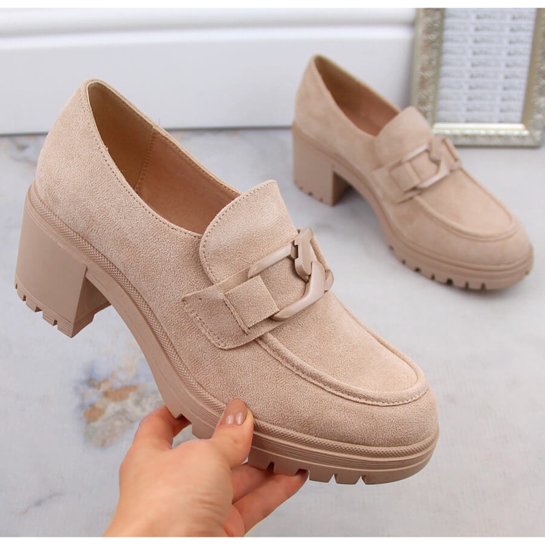 Chaussures femme, mocassins en daim sur talon haut et plateforme, beige Vinceza 10921 1