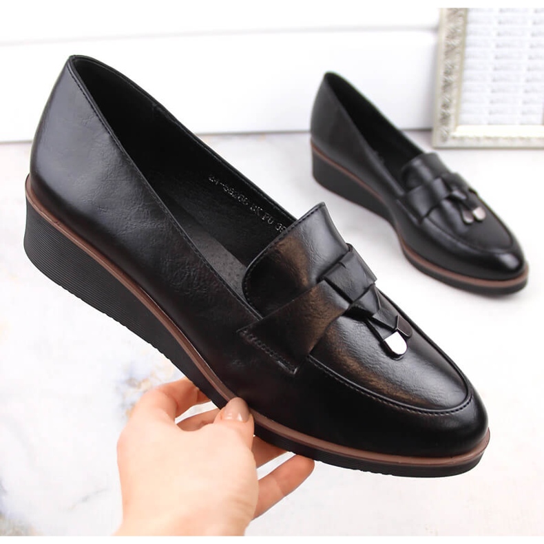 Chaussures compensées slip-on noires pour femmes Vinceza 58266 1