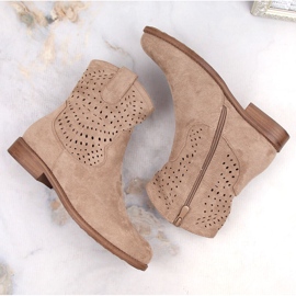 Bottines ajourées femme en daim beige S.Barski HY66-135 3