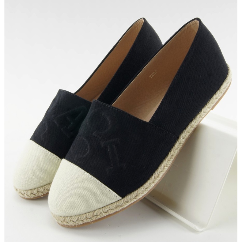 Esapdryle avec lettres noires en relief T267 brun 1