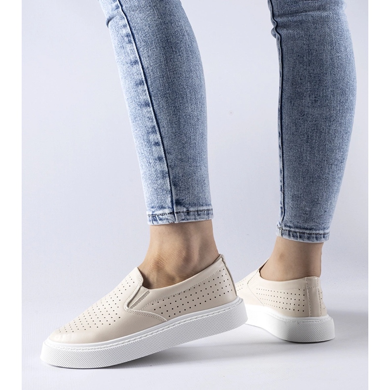 Baskets Fulda perforées beiges 1